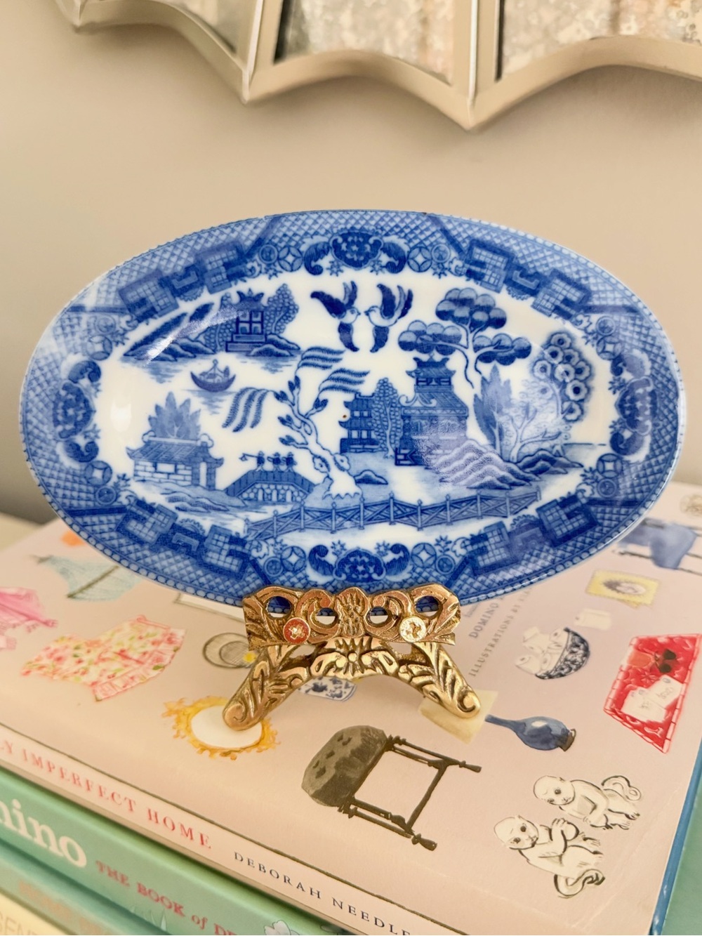 Small vintage blue and white chinoiserie platter